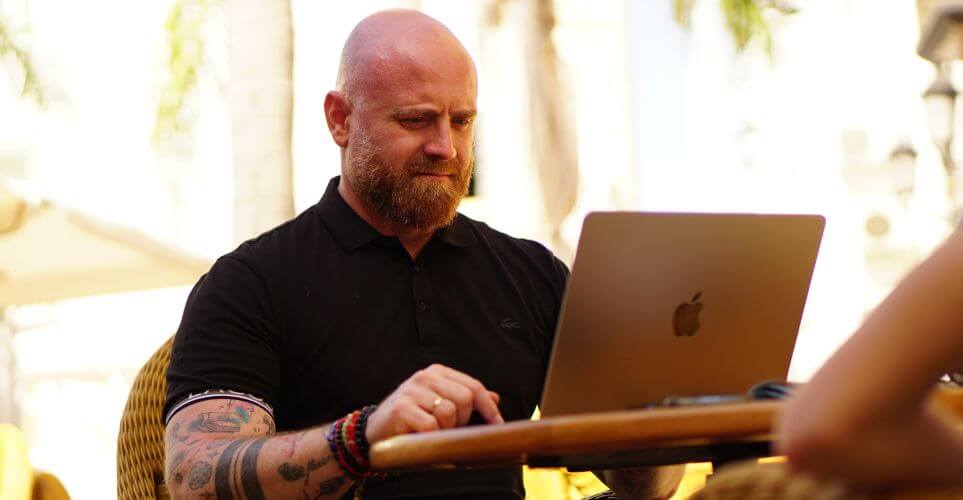 david albaladejo productividad laptop